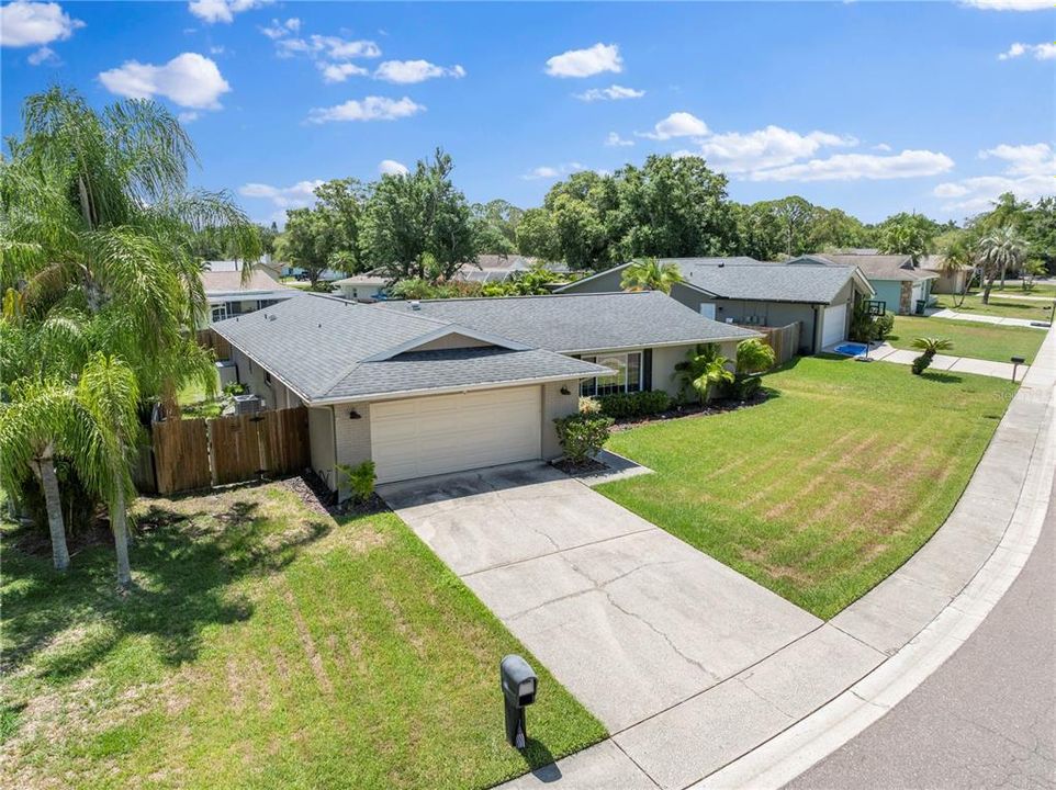 For Sale: $605,000 (4 beds, 2 baths, 1548 Square Feet)