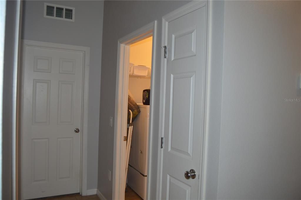 Entry way to Laundry room