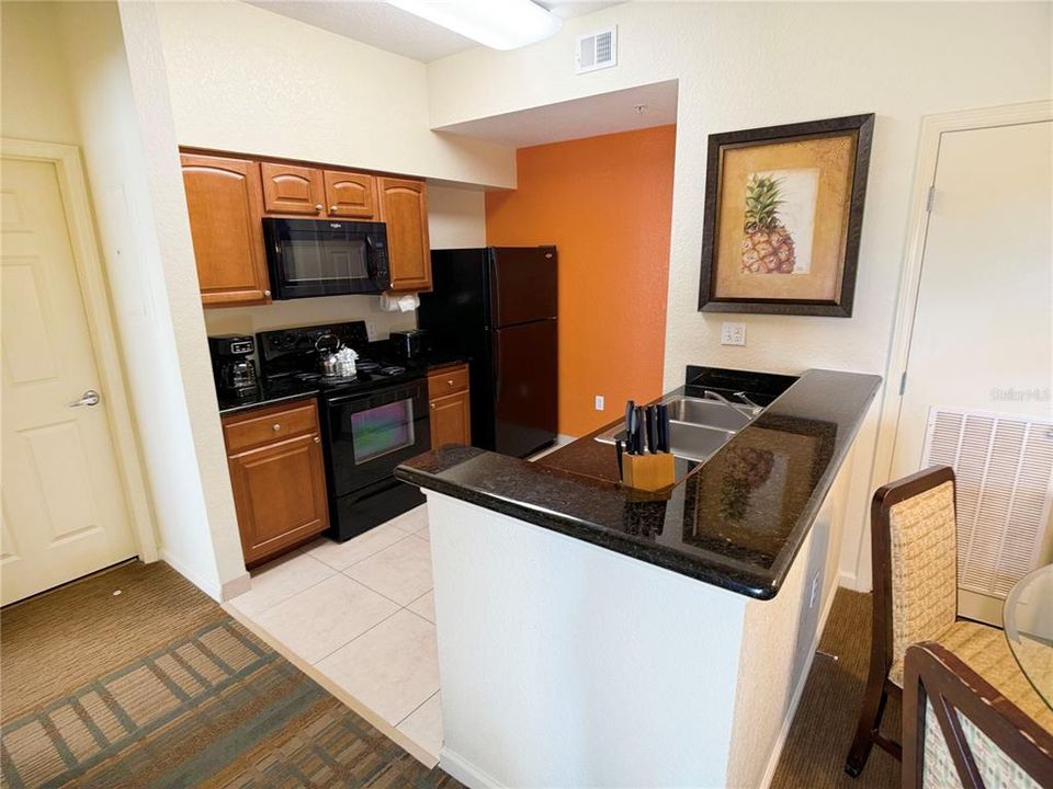 For Sale: $199,950 (2 beds, 2 baths, 1060 Square Feet)