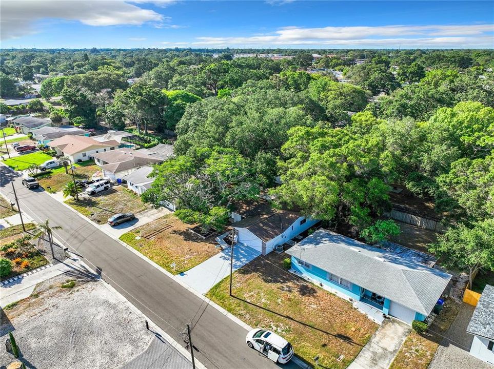 Active With Contract: $539,900 (3 beds, 2 baths, 1869 Square Feet)