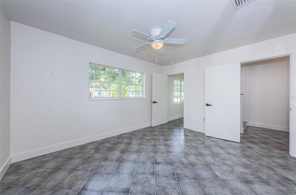 Active With Contract: $495,000 (3 beds, 2 baths, 1272 Square Feet)