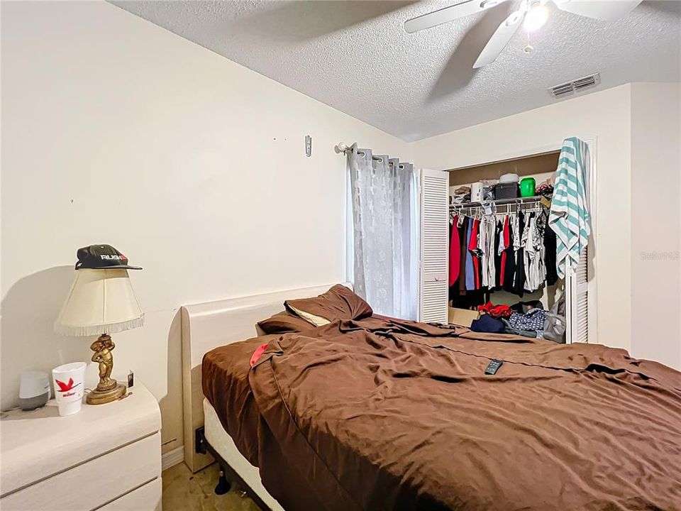 For Sale: $450,000 (4 beds, 2 baths, 1979 Square Feet)