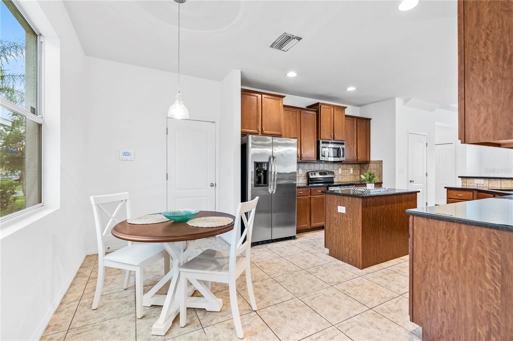 Active With Contract: $410,000 (4 beds, 2 baths, 2387 Square Feet)