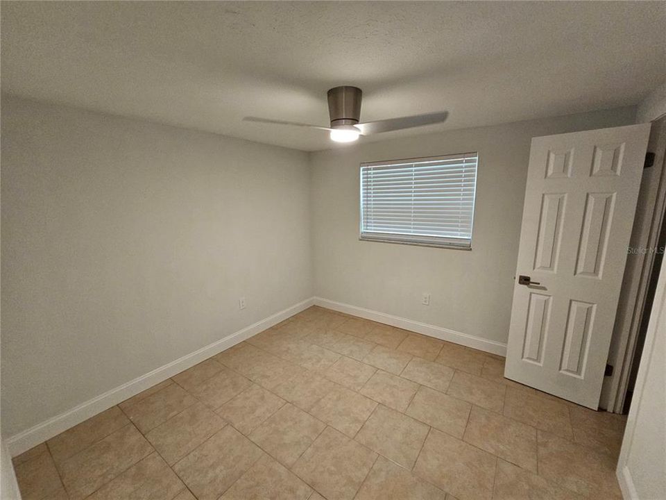 For Sale: $350,000 (3 beds, 1 baths, 1036 Square Feet)