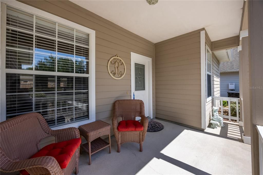 Active With Contract: $375,000 (3 beds, 2 baths, 1520 Square Feet)