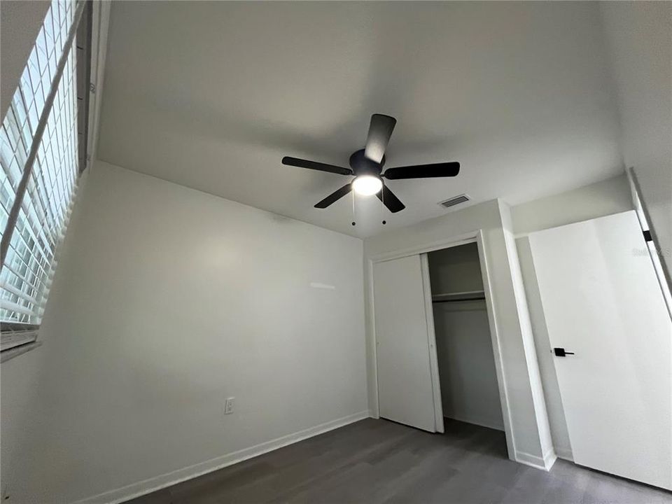 For Rent: $1,425 (2 beds, 1 baths, 702 Square Feet)