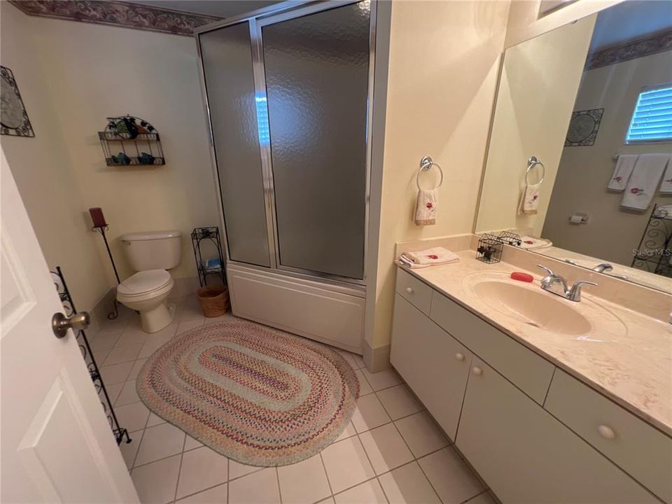 For Rent: $2,950 (2 beds, 2 baths, 1925 Square Feet)