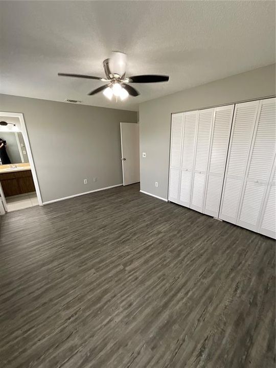 For Rent: $2,099 (3 beds, 2 baths, 1362 Square Feet)