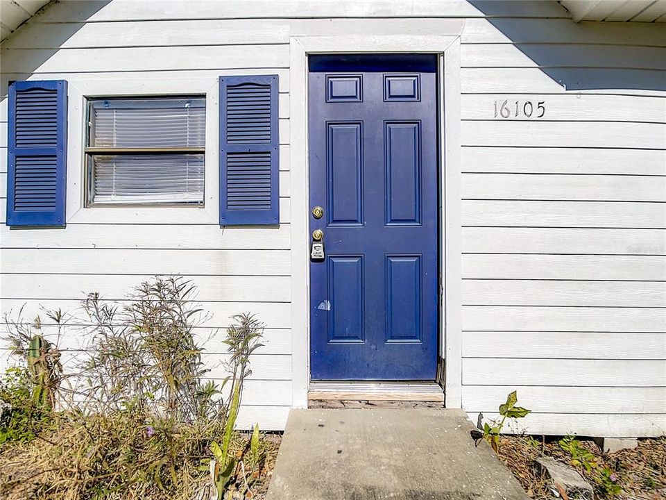 For Sale: $189,000 (2 beds, 1 baths, 1000 Square Feet)