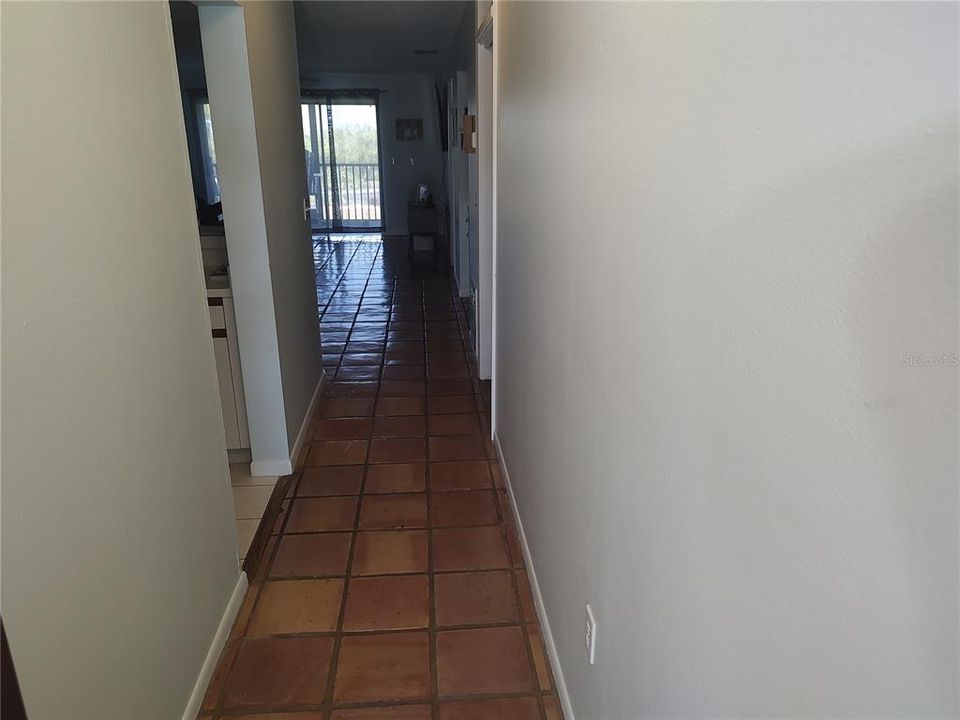 For Rent: $2,350 (2 beds, 2 baths, 1197 Square Feet)