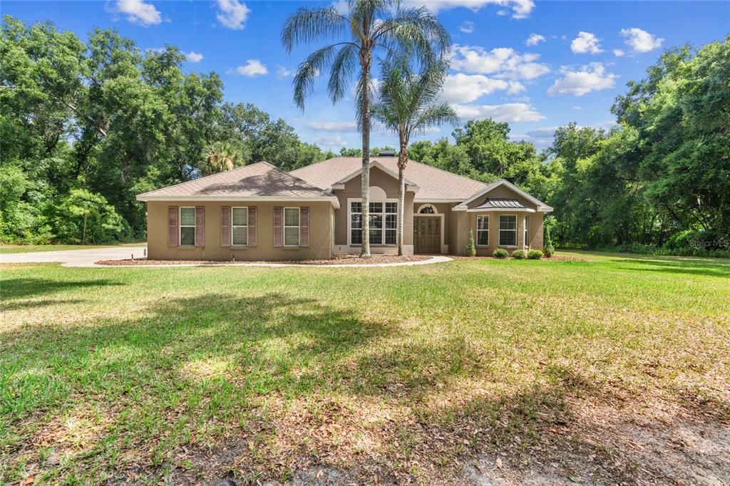 For Sale: $609,000 (3 beds, 2 baths, 2127 Square Feet)