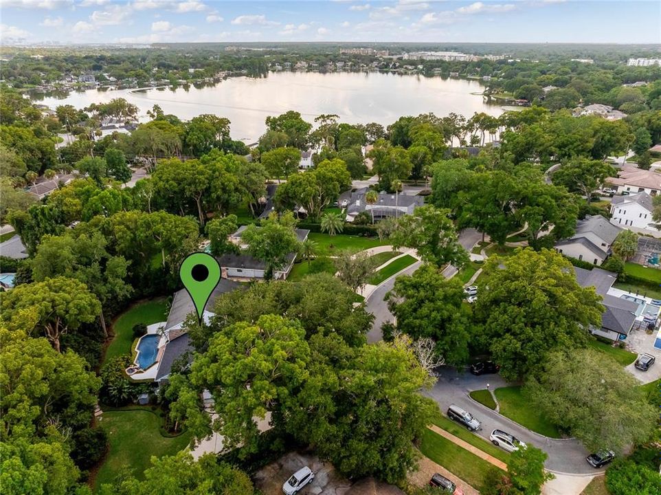 Aerial of the home, showing how close Lake Minnehaha is.