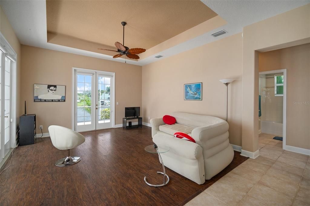 For Sale: $1,127,000 (3 beds, 2 baths, 2029 Square Feet)