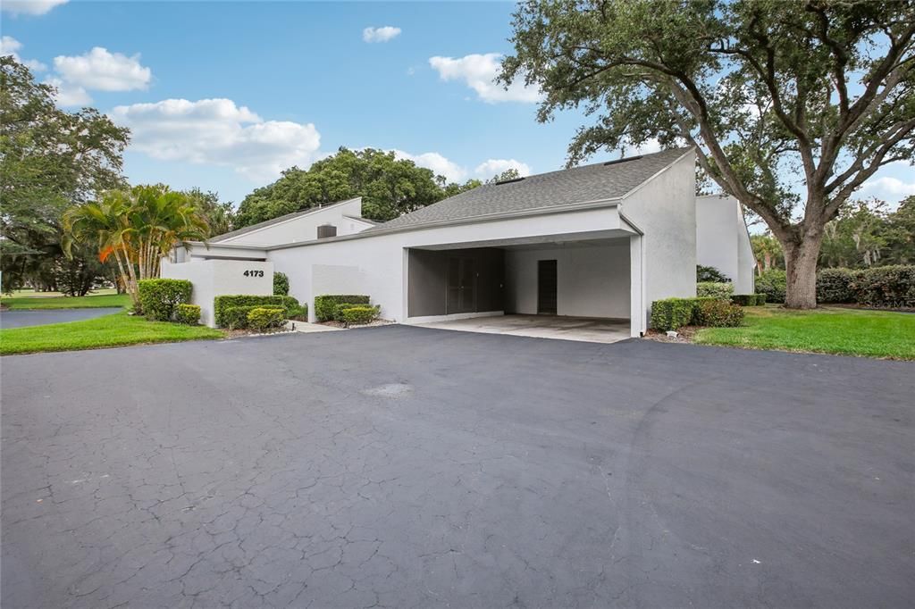 OPEN CONCEPT, ROOMY 2 CAR GARAGE