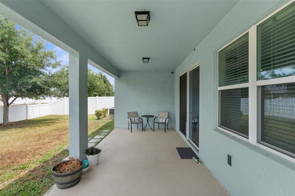 For Sale: $349,500 (3 beds, 2 baths, 1662 Square Feet)