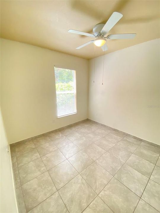 For Rent: $1,950 (3 beds, 2 baths, 1378 Square Feet)