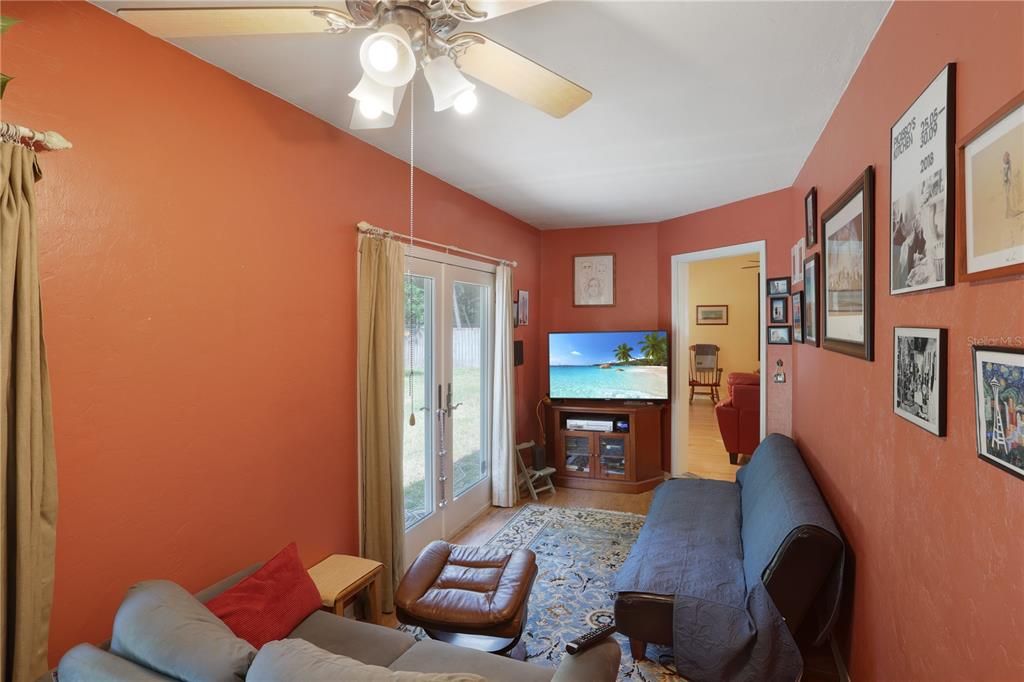 For Sale: $360,000 (3 beds, 2 baths, 1779 Square Feet)