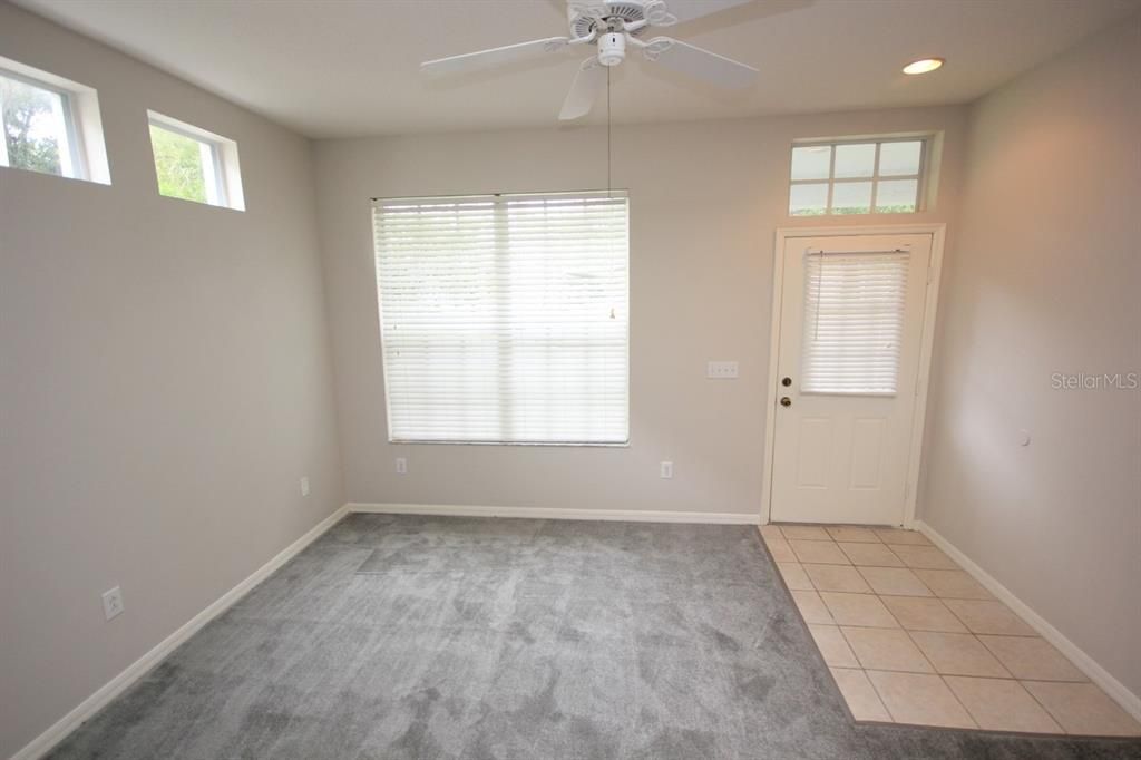 For Rent: $2,395 (3 beds, 2 baths, 1410 Square Feet)