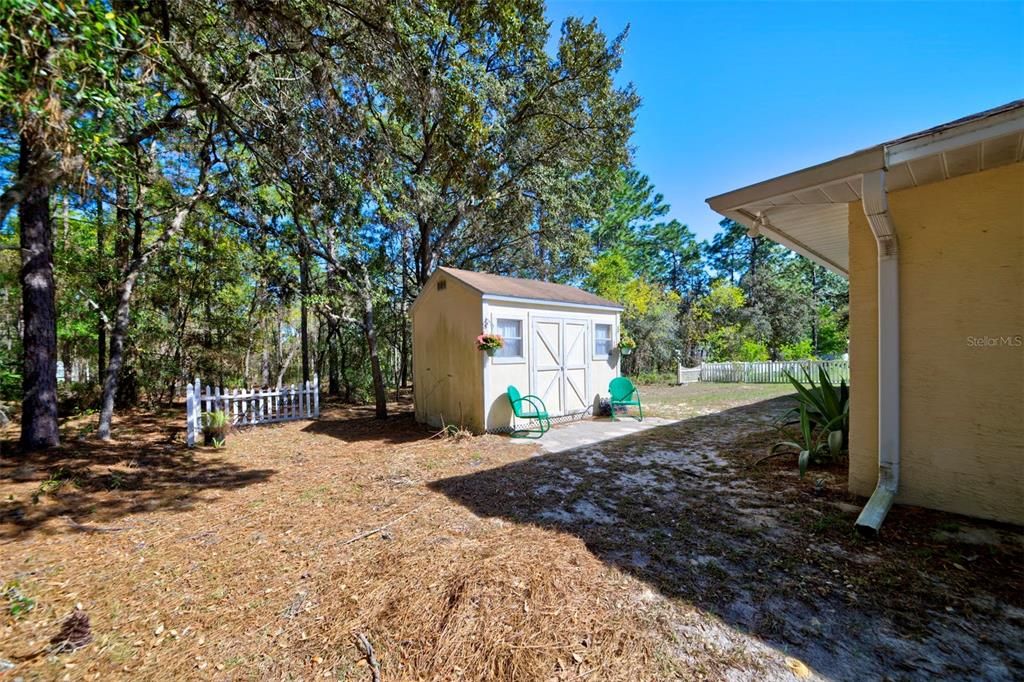 For Sale: $245,000 (3 beds, 2 baths, 1456 Square Feet)