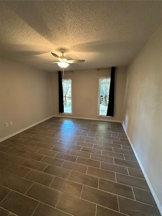 For Rent: $1,650 (2 beds, 2 baths, 900 Square Feet)