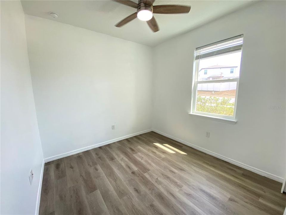 For Rent: $2,095 (3 beds, 2 baths, 1342 Square Feet)