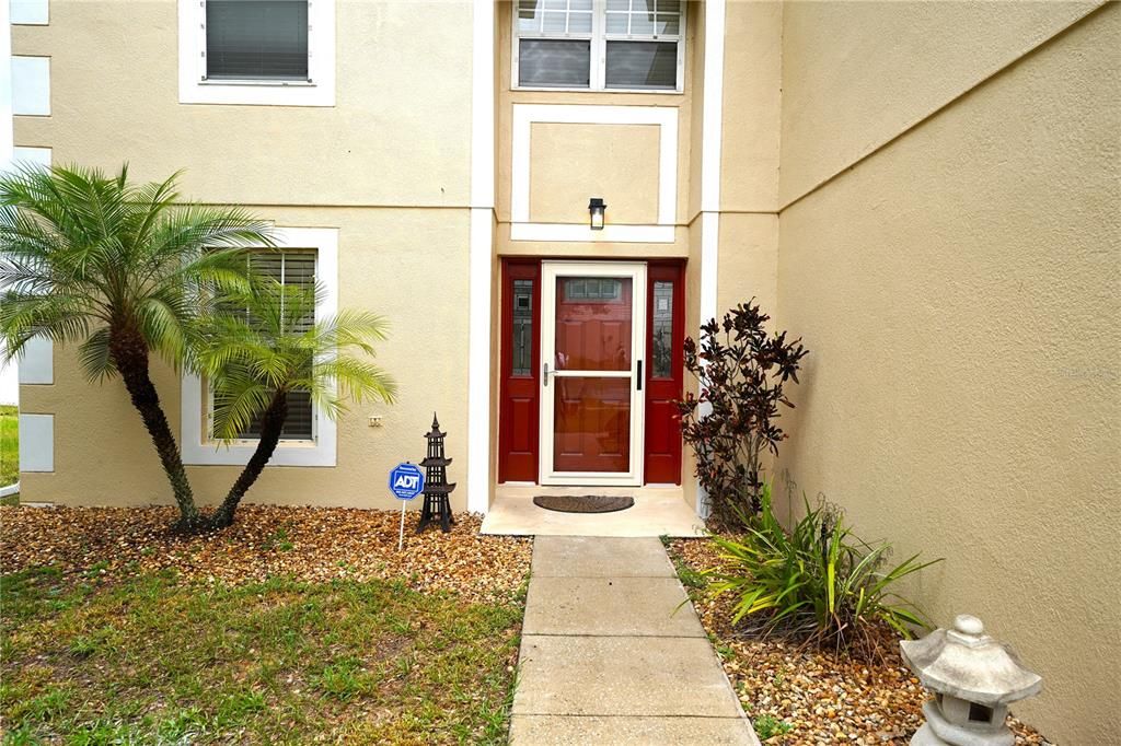 For Rent: $2,800 (4 beds, 2 baths, 2936 Square Feet)