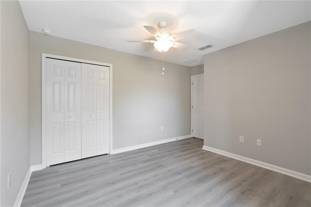 Active With Contract: $1,990 (3 beds, 2 baths, 1612 Square Feet)