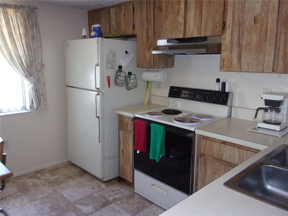 For Rent: $1,700 (2 beds, 2 baths, 1053 Square Feet)