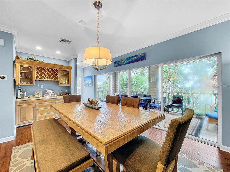 Spacious dining area with wet bar