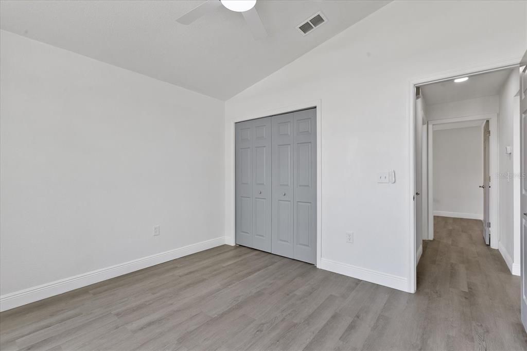 For Sale: $339,900 (3 beds, 2 baths, 1578 Square Feet)