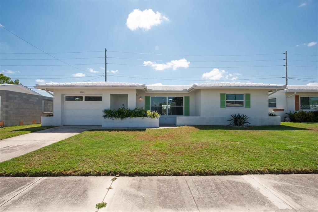 For Sale: $435,000 (3 beds, 2 baths, 1709 Square Feet)