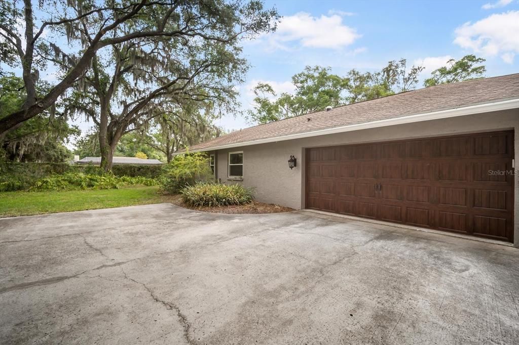 Active With Contract: $380,000 (3 beds, 2 baths, 2342 Square Feet)