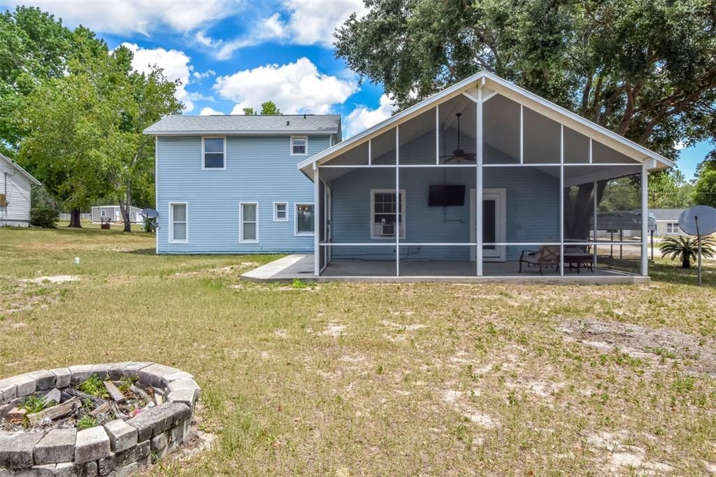 For Sale: $310,000 (3 beds, 2 baths, 2366 Square Feet)