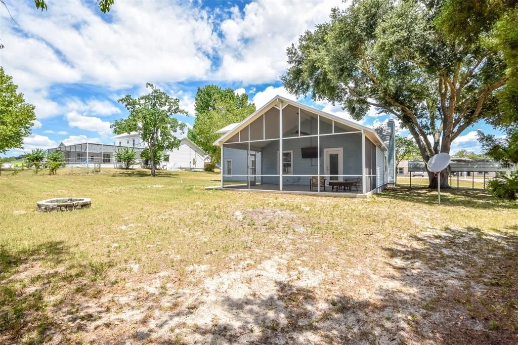 For Sale: $310,000 (3 beds, 2 baths, 2366 Square Feet)