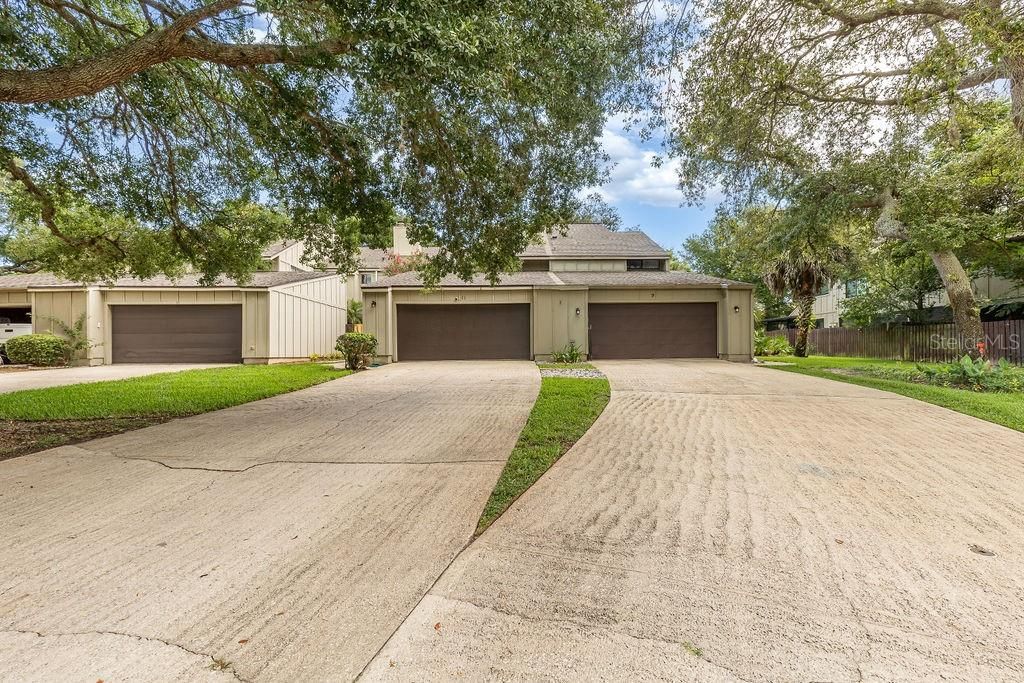 Active With Contract: $299,000 (3 beds, 2 baths, 1733 Square Feet)