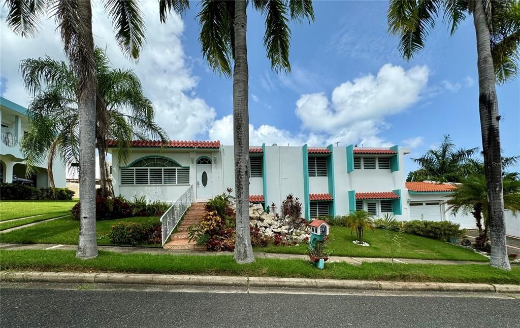 Recently Sold: $489,999 (5 beds, 3 baths, 3500 Square Feet)