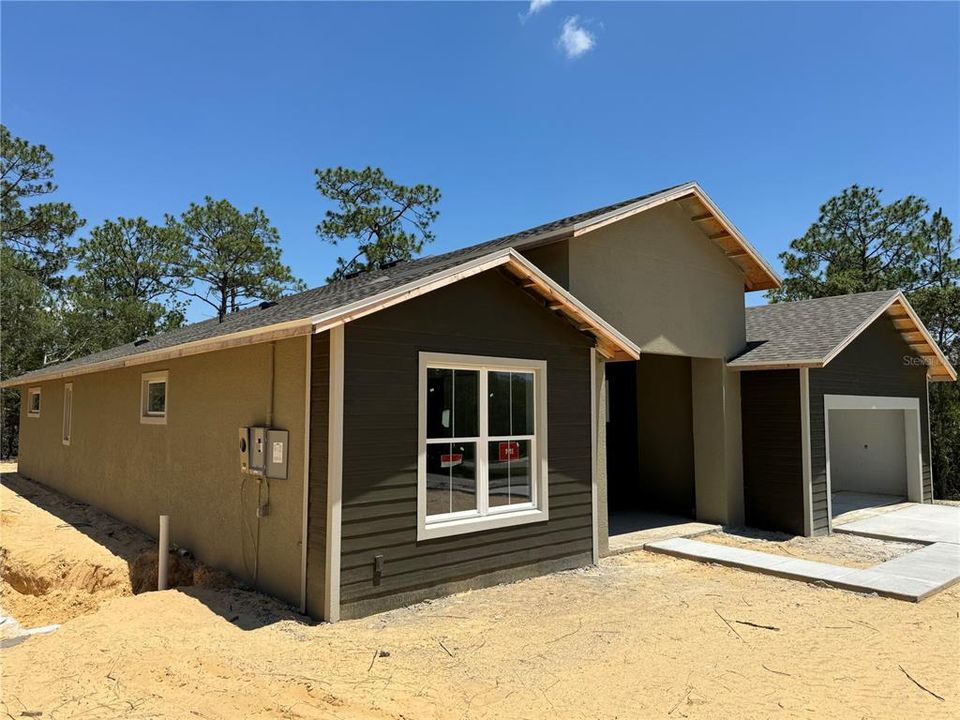 For Sale: $495,000 (3 beds, 2 baths, 2280 Square Feet)