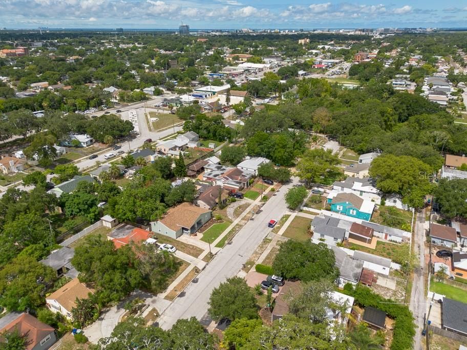 For Sale: $495,000 (4 beds, 2 baths, 1662 Square Feet)