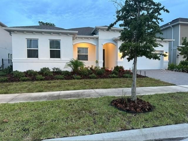 For Rent: $3,700 (4 beds, 3 baths, 2647 Square Feet)