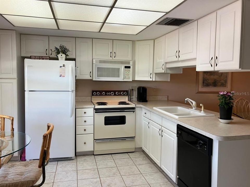 For Rent: $1,650 (2 beds, 2 baths, 1148 Square Feet)