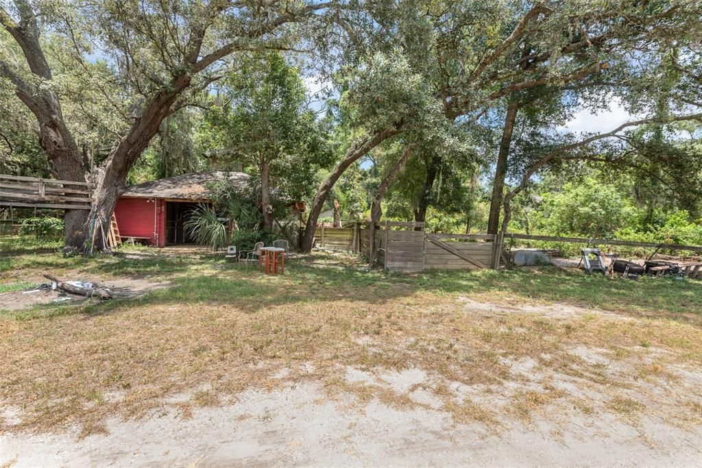 For Sale: $750,000 (4 beds, 2 baths, 1965 Square Feet)