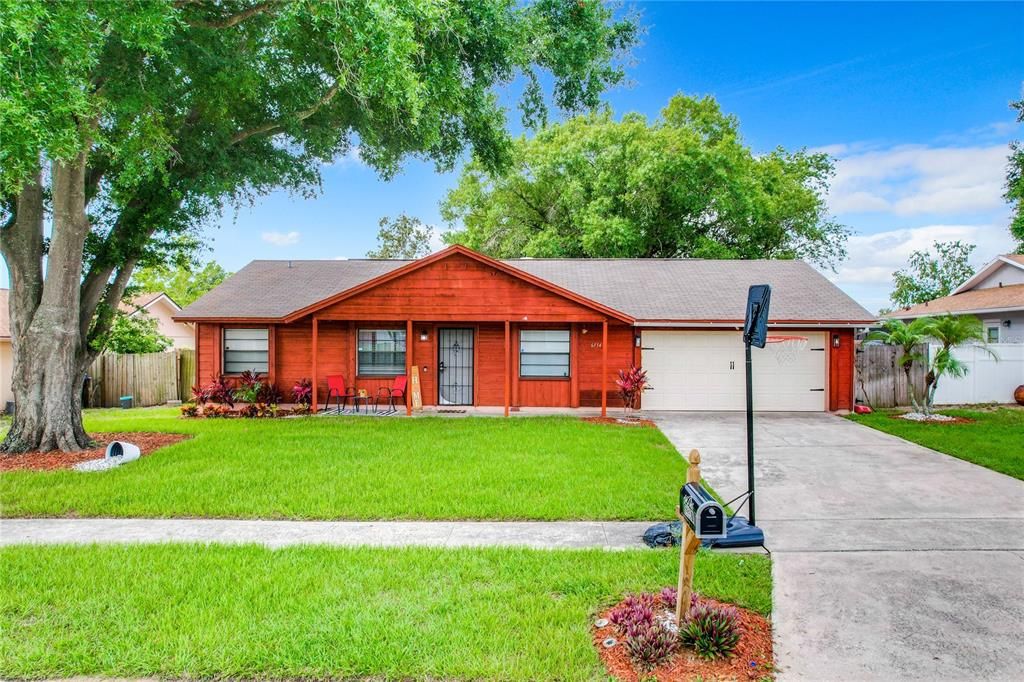 For Sale: $340,000 (3 beds, 2 baths, 1191 Square Feet)