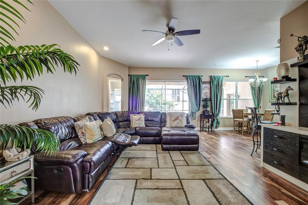 For Sale: $450,000 (4 beds, 2 baths, 2302 Square Feet)