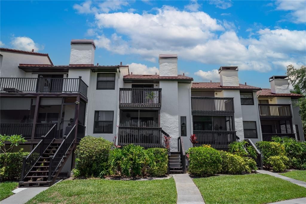 For Sale: $899,000 (3 beds, 2 baths, 1446 Square Feet)