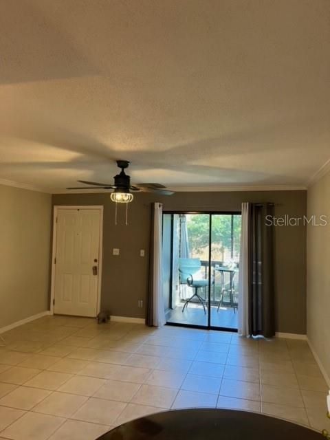 For Rent: $1,950 (2 beds, 2 baths, 948 Square Feet)