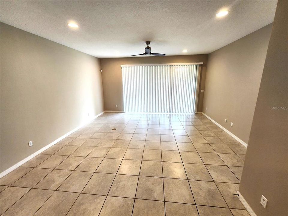 For Rent: $2,300 (3 beds, 2 baths, 1548 Square Feet)