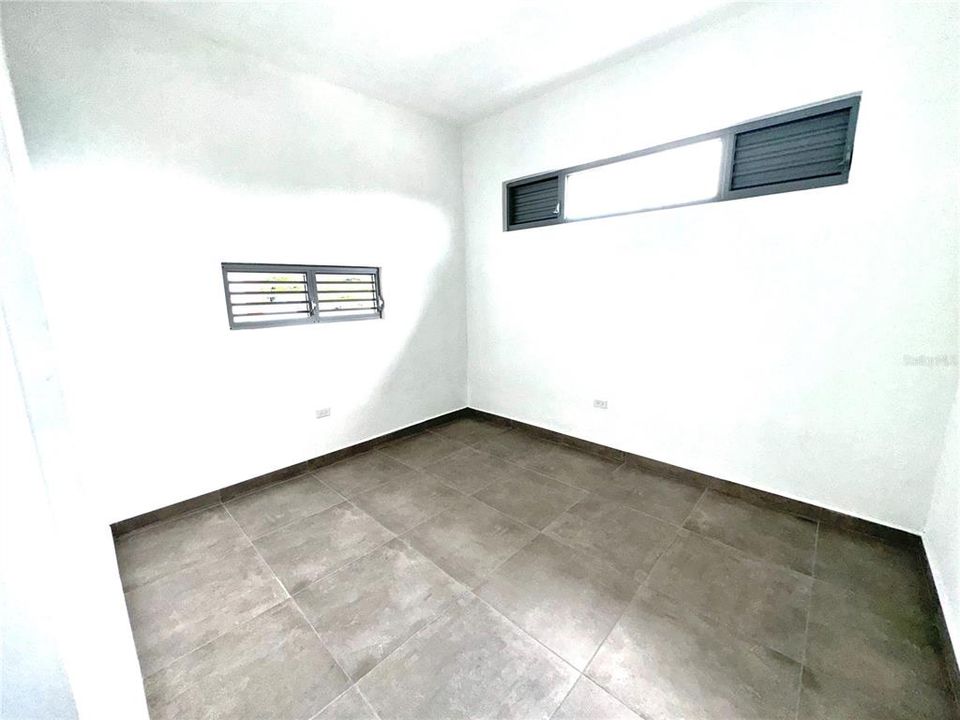 En Venta: $475,000 (2 camas, 2 baños, 1100 Pies cuadrados)