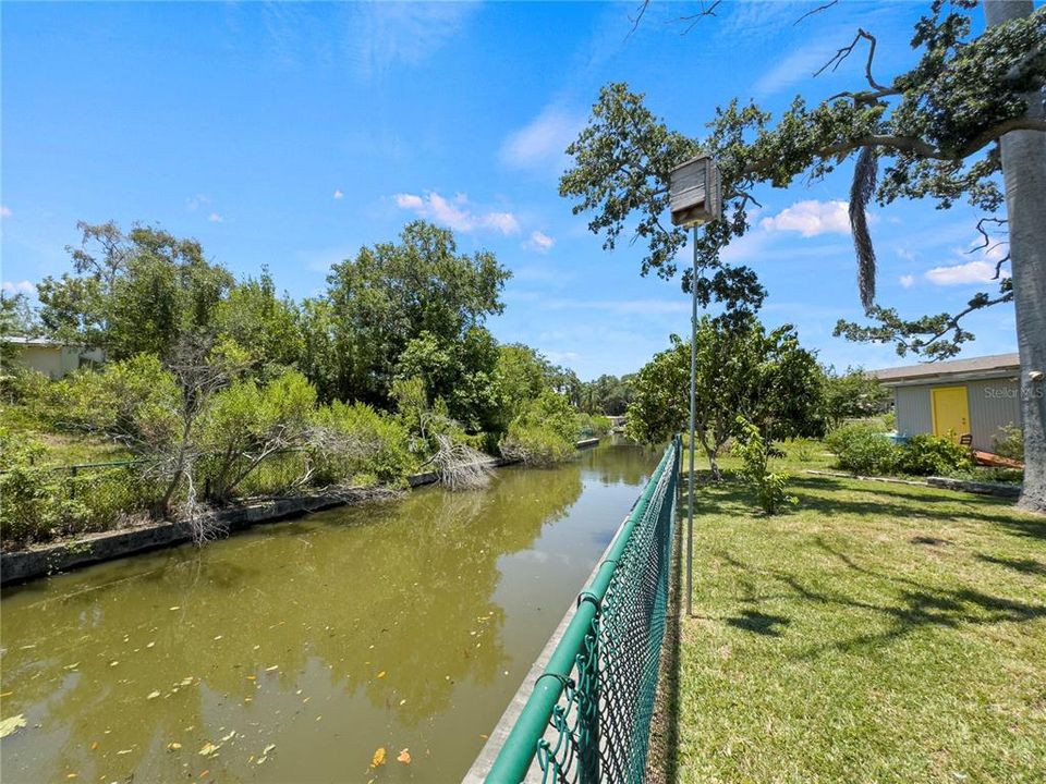 For Sale: $545,000 (2 beds, 2 baths, 1313 Square Feet)