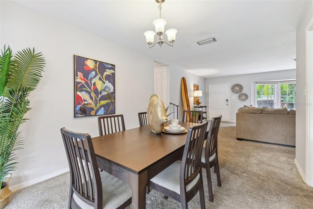 For Sale: $479,500 (2 beds, 2 baths, 1336 Square Feet)