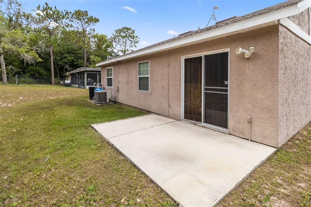 Active With Contract: $189,500 (3 beds, 2 baths, 1072 Square Feet)